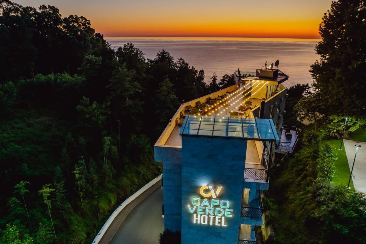 Capo Verde Hotel Batumi Exteriör bild