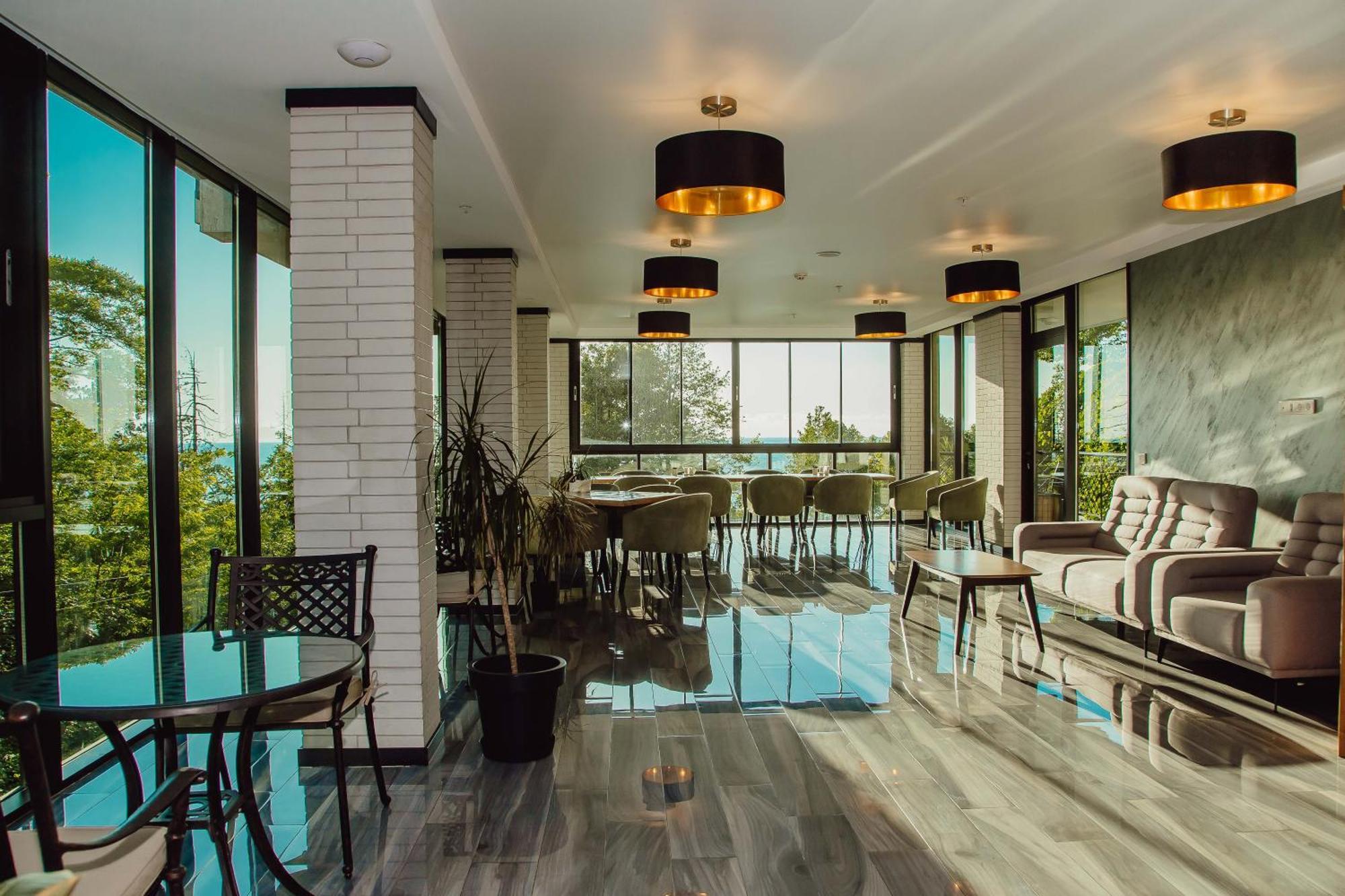 Capo Verde Hotel Batumi Exteriör bild