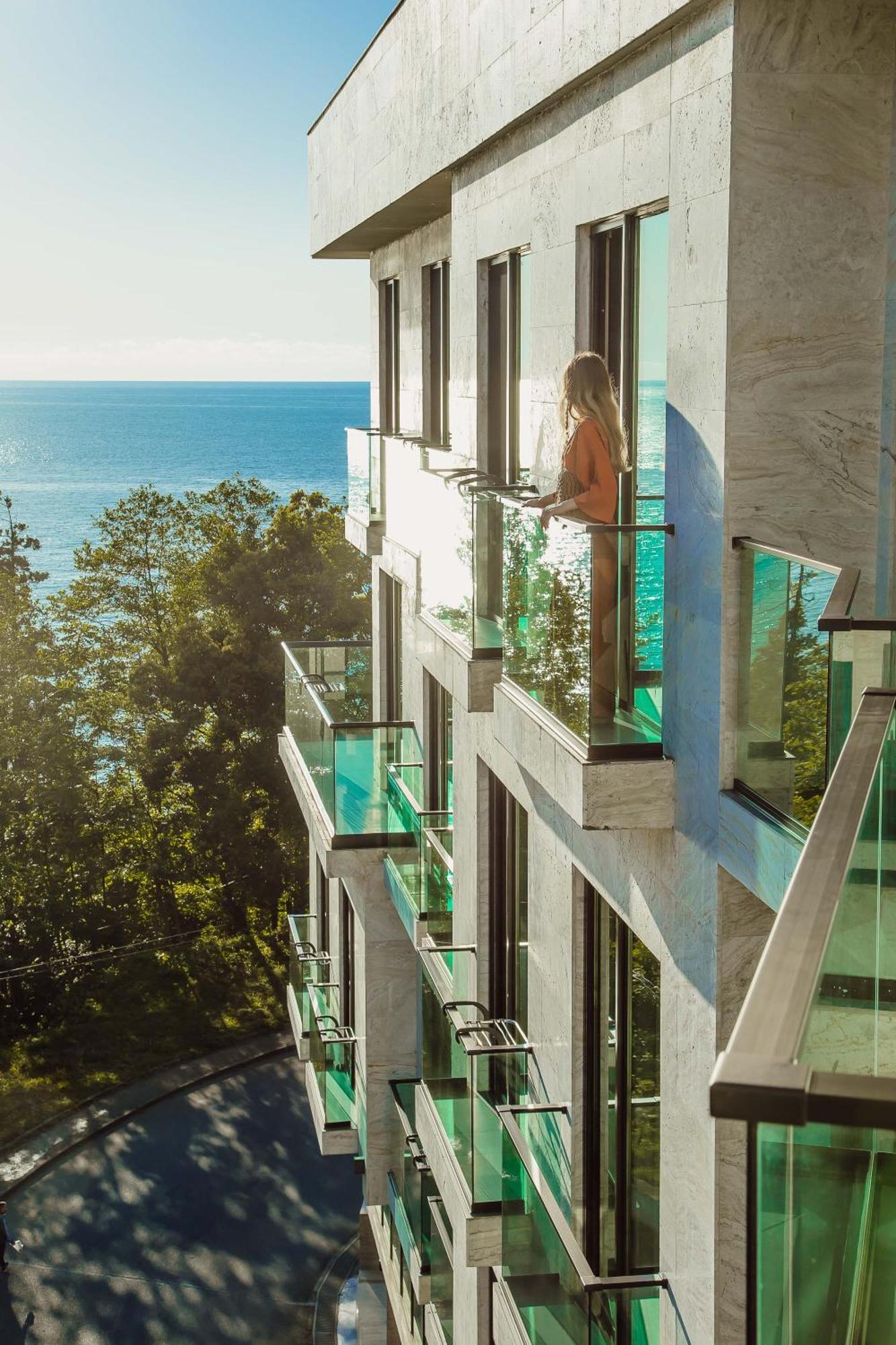 Capo Verde Hotel Batumi Exteriör bild